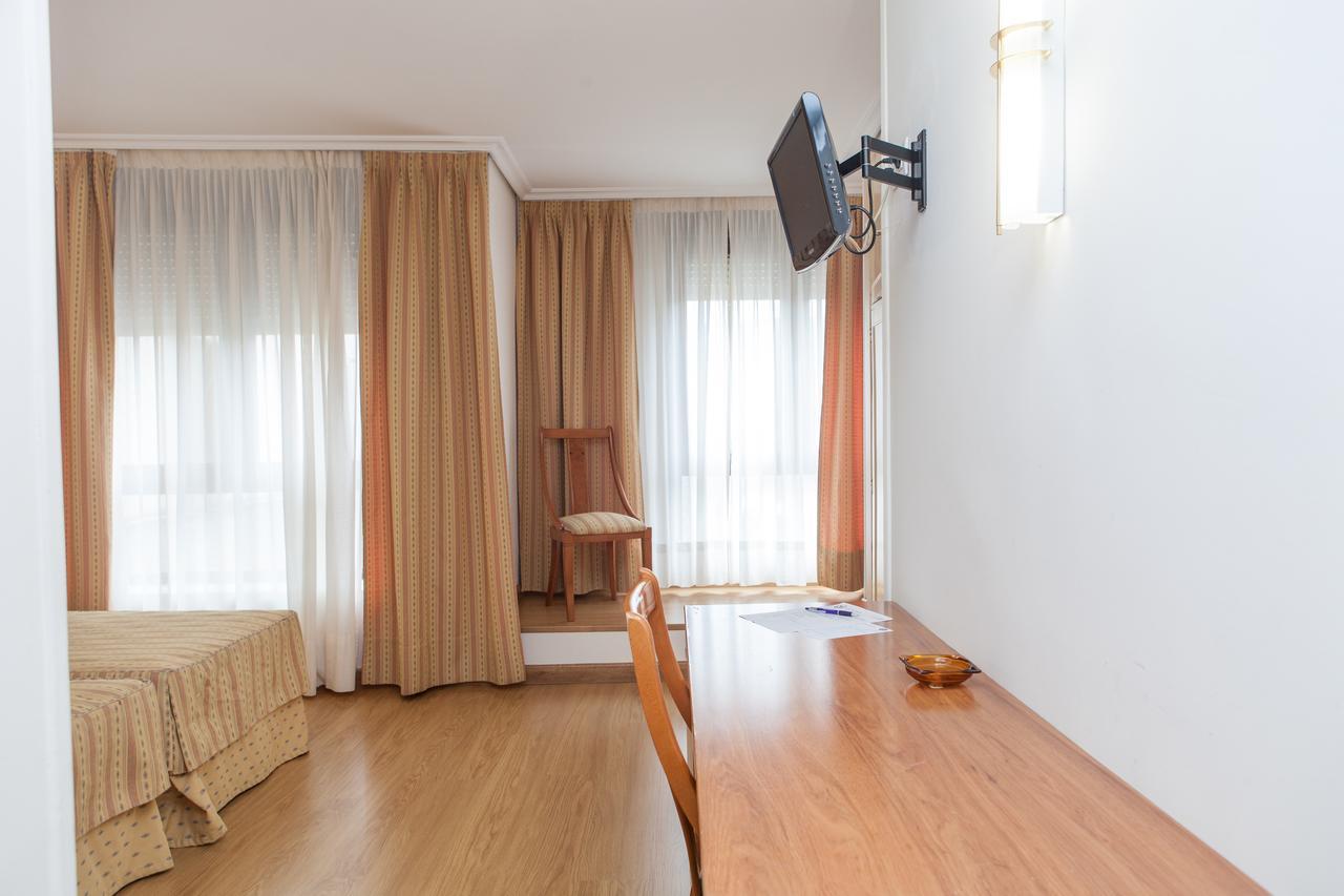 Hotel Las Anclas El Astillero Εξωτερικό φωτογραφία