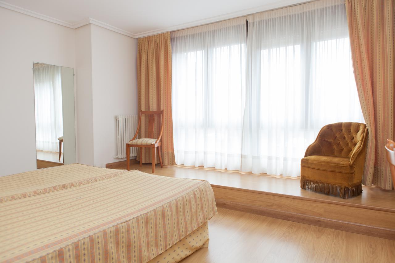 Hotel Las Anclas El Astillero Εξωτερικό φωτογραφία