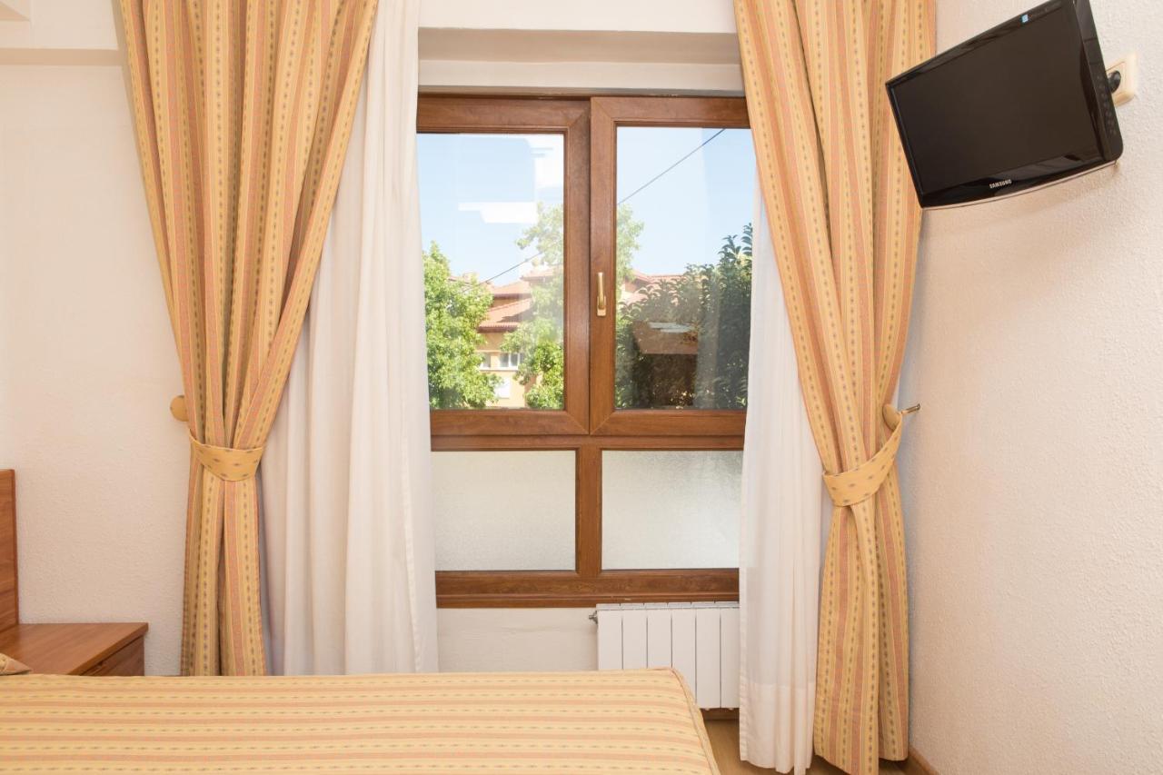 Hotel Las Anclas El Astillero Εξωτερικό φωτογραφία